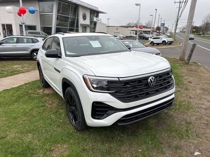 New 2026 Volkswagen Atlas Cross Sport SEL R-Line