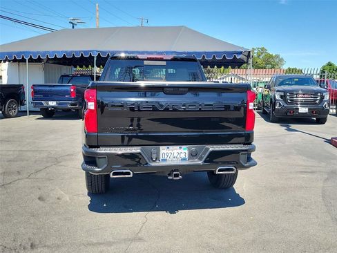 Used 2021 Chevrolet Silverado 1500 LT Trail Boss w/ Convenience Package II AWD/4WD image 30