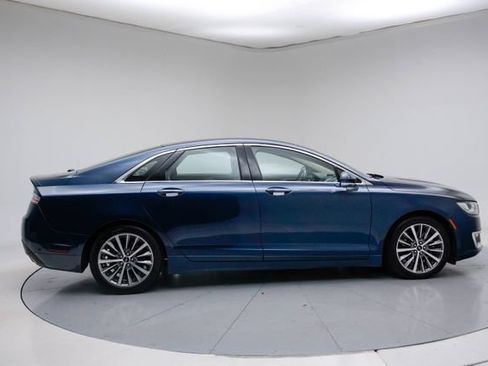 Used 2017 Lincoln MKZ Select w/ Technology Package FWD image 10