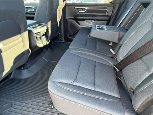 New 2026 RAM 1500 4x4 Crew Cab image 17