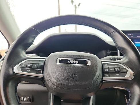 Used 2022 Jeep Compass Latitude w/ Convenience Group image 12