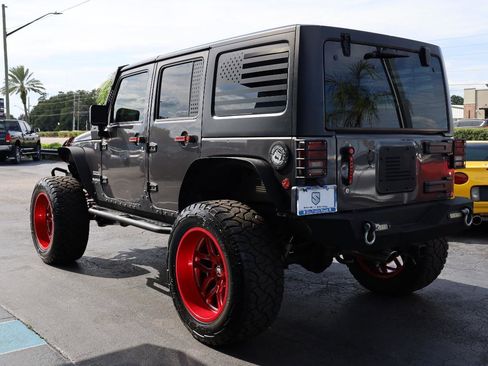 Used 2014 Jeep Wrangler Unlimited Sport AWD/4WD image 3