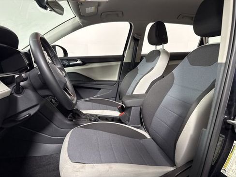 Used 2025 Volkswagen Taos S image 13