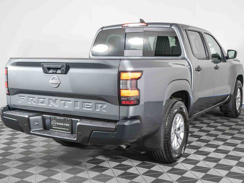Certified 2025 Nissan Frontier S image 8