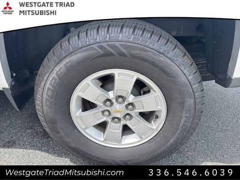 Used 2017 Chevrolet Colorado W/T w/ WT Convenience Package AWD/4WD image 6