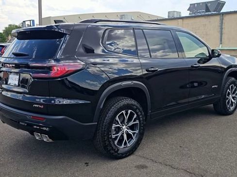 New 2026 GMC Acadia AT4 w/ LPO, Floor Liner Package AWD/4WD image 8