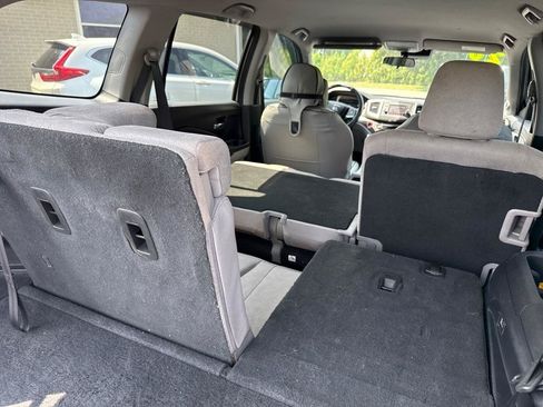 Used 2020 Honda Pilot LX image 9