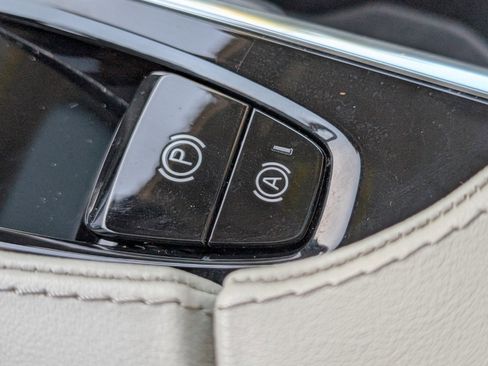 Used 2022 Volvo XC90 T8 Inscription w/ Advanced Package image 44