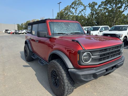 Used 2022 Ford Bronco 4-Door AWD/4WD image 3
