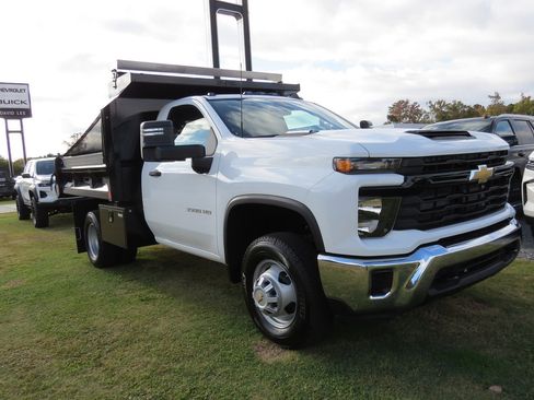 New 2024 Chevrolet Silverado 3500 W/T w/ WT Convenience Package image 4
