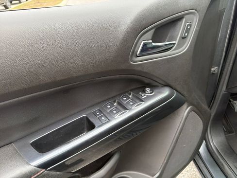 Used 2016 GMC Canyon SLE w/ All Terrain Package image 14