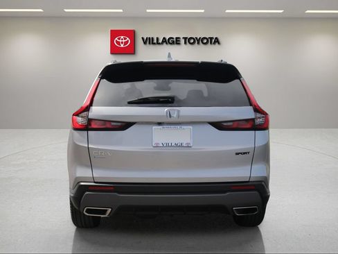 Used 2025 Honda CR-V Sport-L image 4