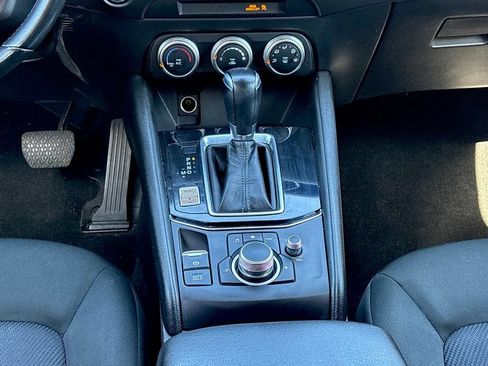 Used 2019 MAZDA CX-5 Sport FWD image 32