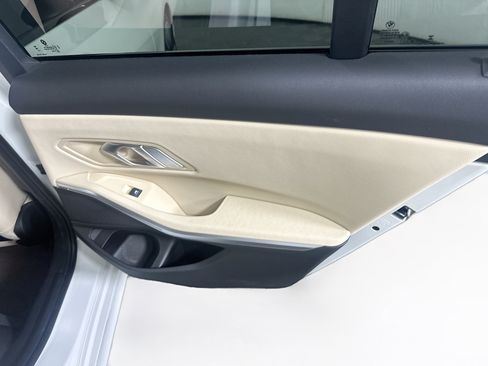 Used 2023 BMW 330i Sedan w/ Driving Assistance Package RWD image 30