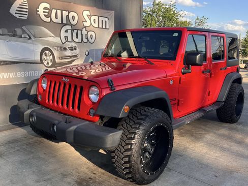 Used 2018 Jeep Wrangler Unlimited Sport S AWD/4WD image 1