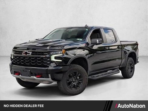 Used 2024 Chevrolet Silverado 1500 ZR2 w/ Technology Package AWD/4WD image 1