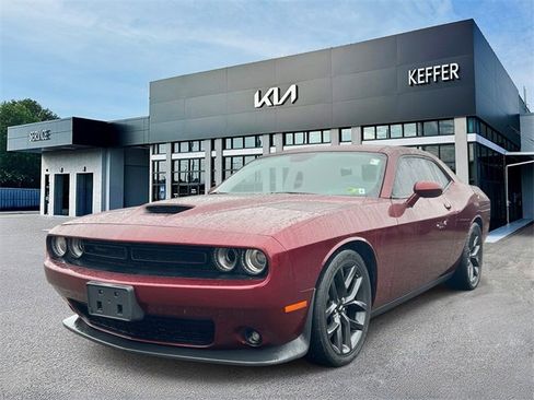 Used 2019 Dodge Challenger R/T w/ Driver Convenience Group image 4