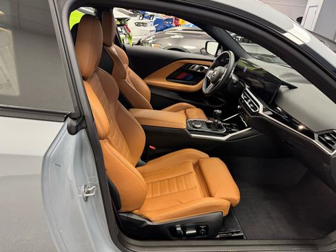 Used 2023 BMW M2 image 21