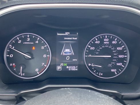 Used 2025 Subaru Outback Touring image 11