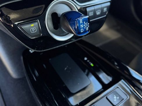Used 2021 Toyota Prius Prime XLE FWD image 22