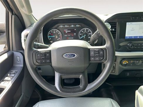 Used 2022 Ford F150 XL w/ Trailer Tow Package image 12