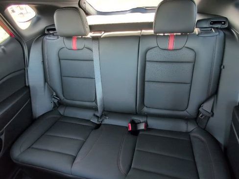 Certified 2026 Chevrolet Trax RS w/ Sunroof Package FWD image 7