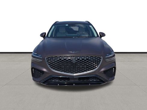 Used 2022 Genesis GV70 3.5T Sport w/ Sport Prestige Package AWD/4WD image 2