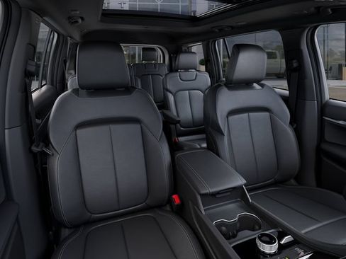 New 2026 Jeep Grand Cherokee L Limited w/ Limited Altitude Package AWD/4WD image 17