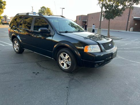 Used 2006 Ford Freestyle Limited image 3