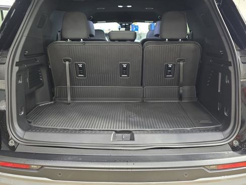 New 2026 Chevrolet Traverse LT w/ Driver Confidence Package image 13