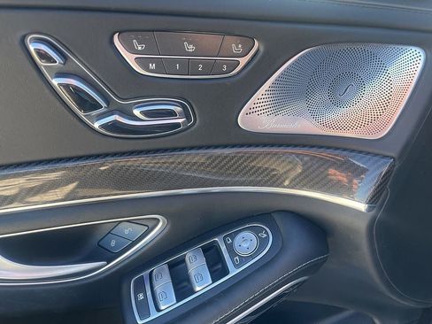 Used 2015 Mercedes-Benz S 63 AMG S 63 AMG 4MATIC image 27