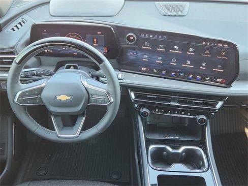 New 2026 Chevrolet Traverse LT w/ Enhanced Driving Package image 29