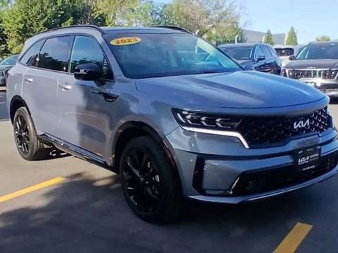 Certified 2023 Kia Sorento SX AWD/4WD image 5