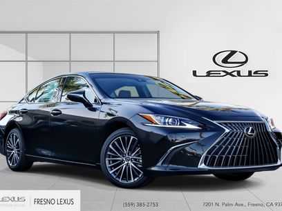 New 2025 Lexus ES 350 w/ Premium Package