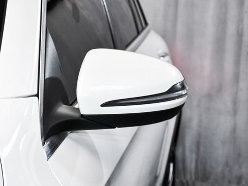 Used 2021 Mercedes-Benz GLC 300 4MATIC image 69