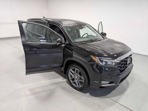 Certified 2023 Honda Passport EX-L image 16