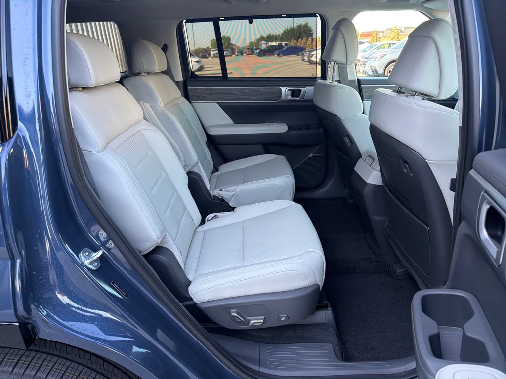 New 2027 Hyundai Santa Fe Calligraphy w/ Tow & Go Package FWD image 35