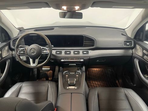 Certified 2023 Mercedes-Benz GLS 580 4MATIC image 31