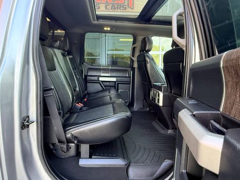 Used 2020 Ford F250 Lariat w/ Tremor Off-Road Package AWD/4WD image 35