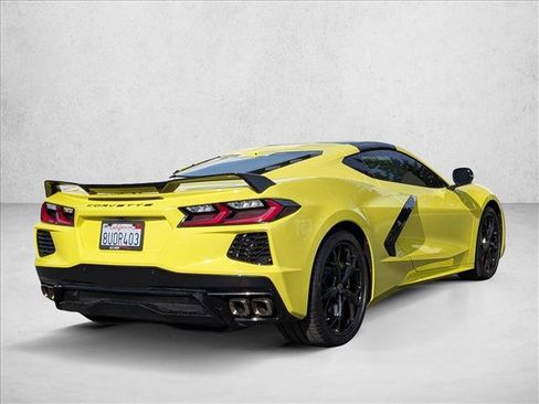 Used 2020 Chevrolet Corvette Stingray Premium Cpe w/ 3LT Preferred Equipment Group image 5