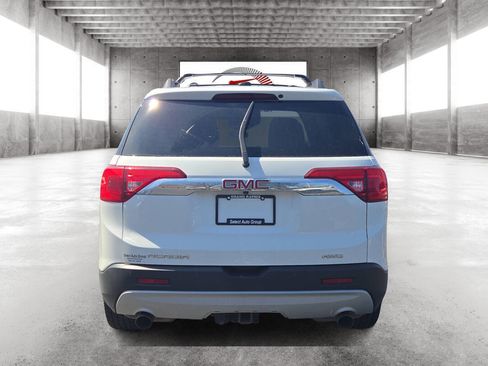 Used 2018 GMC Acadia SLT image 6