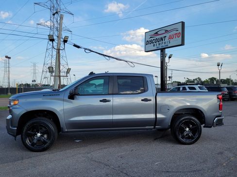 Used 2020 Chevrolet Silverado 1500 Custom w/ Custom Value Package AWD/4WD image 14