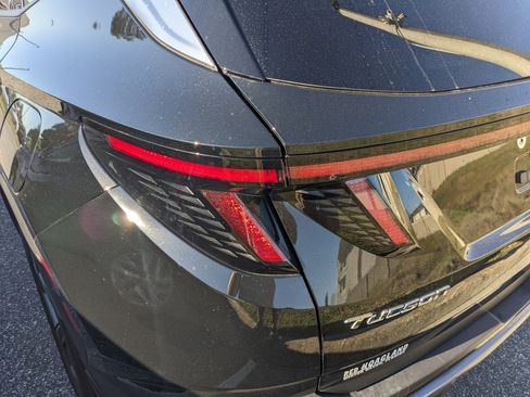 Used 2023 Hyundai Tucson Limited w/ Cargo Package image 11