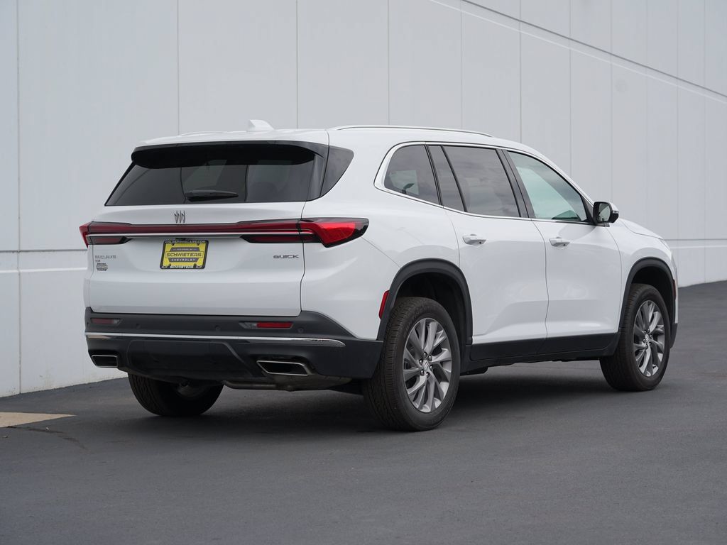 Certified 2026 Buick Enclave Preferred AWD/4WD image 3