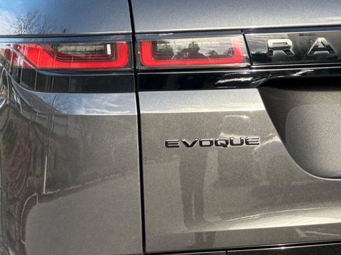 Used 2023 Land Rover Range Rover Evoque R-Dynamic SE image 26