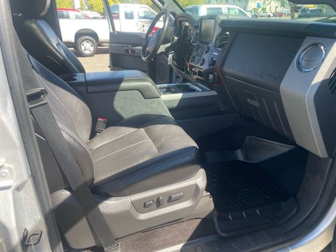 Used 2016 Ford F250 Lariat w/ Lariat Ultimate Package image 14