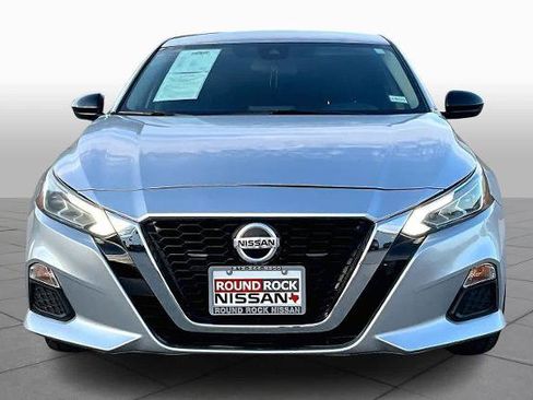 Certified 2022 Nissan Altima 2.5 SR image 4