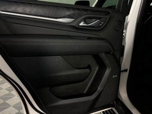 Used 2024 GMC Yukon Denali image 27