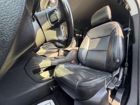 Used 2020 GMC Acadia SLE FWD image 10