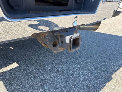 Used 2015 Chevrolet Silverado 2500 LTZ AWD/4WD image 14